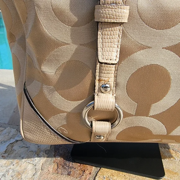 Coach Signature Buckle Tote Bag Tan With Leather Trim - Picture 3 of 14